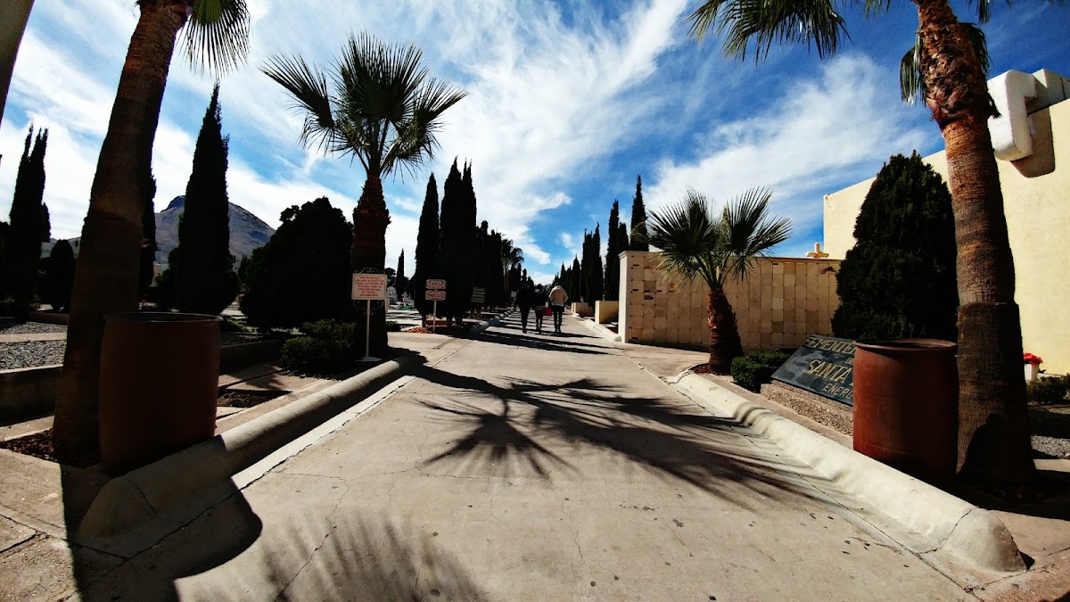 Funeraria Funeraria y Cementerio Jardines de Santa Fe
